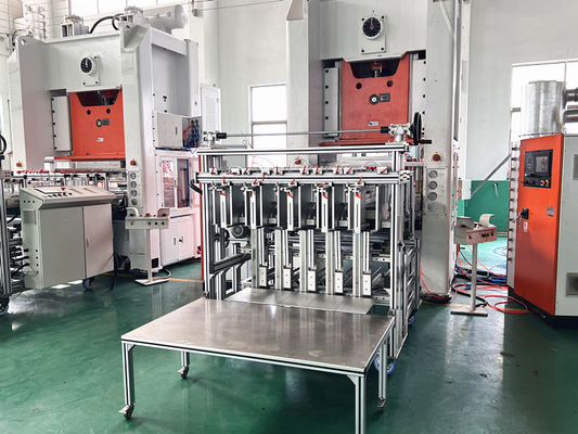 Mua Máy làm hộp nhôm 12000pcs/H 26KW Máy làm hộp đựng bằng bạc online manufacture