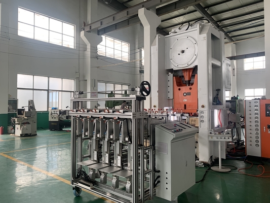 Mua Máy chế tạo thùng nhựa nhôm bán tự động có thể tùy chỉnh với 26KW online manufacture