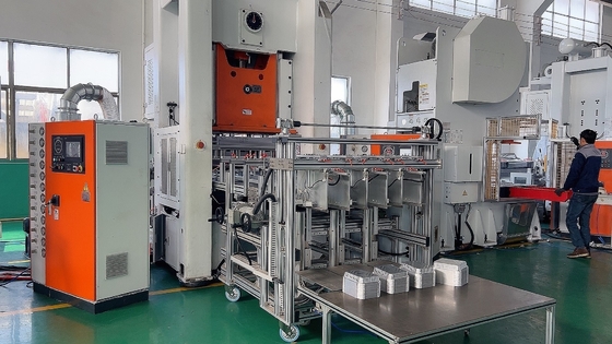 Mua Máy làm hộp đựng thực phẩm bằng giấy nhôm điện tích hợp điều khiển đệm khí bốn khoang online manufacture