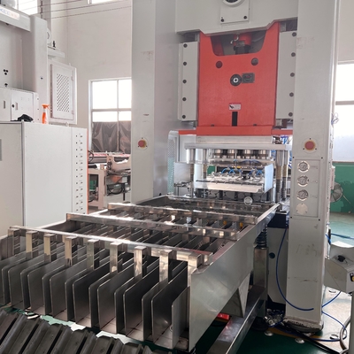 Mua Máy làm khuôn hộp nhôm 12000 chiếc/giờ Sản lượng Điện 380V 50HZ 3 Pha 14500kg Theo Yêu Cầu Của Bạn online manufacture