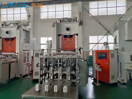 Máy chế tạo khay giấy nhôm tự động điện cho dây chuyền sản xuất năng suất cao