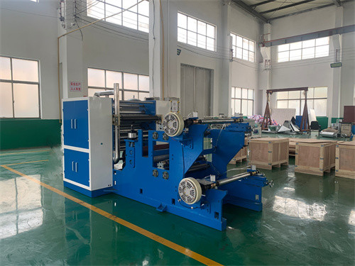 Máy gấp giấy nhôm tự động hoàn toàn tại nhà