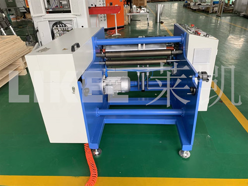 Máy xả cuộn và quấn lại giấy bạc nhôm nhà bếp tốc độ cao bán tự động Mitsubishi
